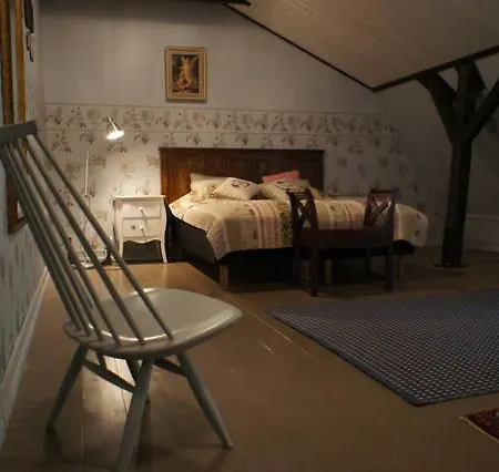 Bed & Breakfast Pehtoorin Kammarit Iltasmäki