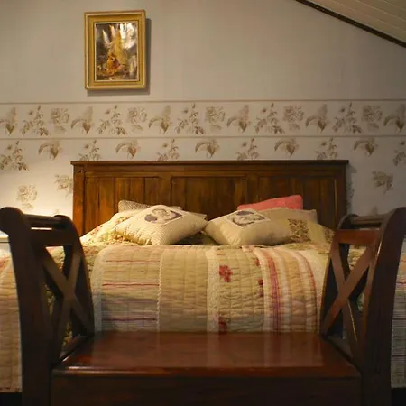 Pehtoorin Kammarit Bed & Breakfast *