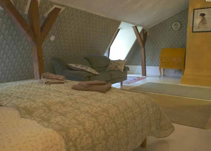 Bed & Breakfast Pehtoorin Kammarit *